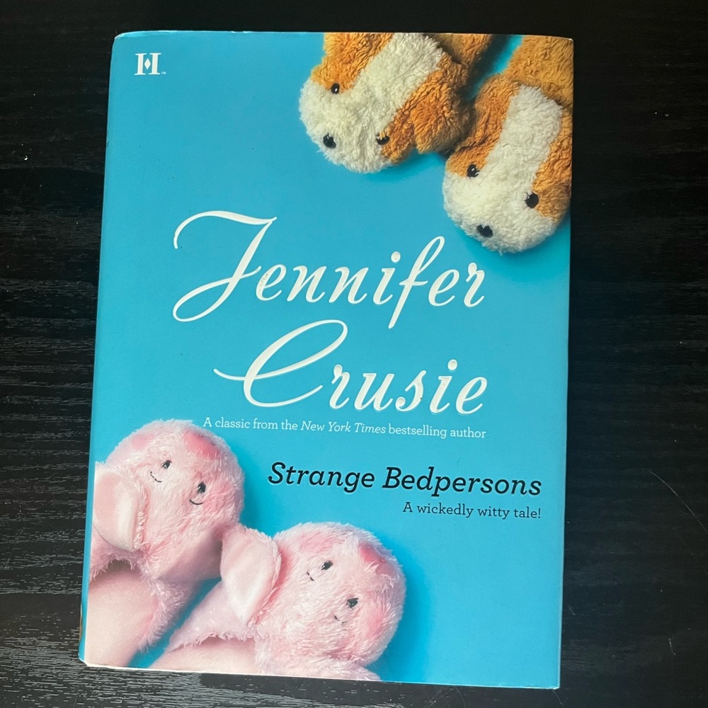 Strange Bedpersons by Jennifer Crusie